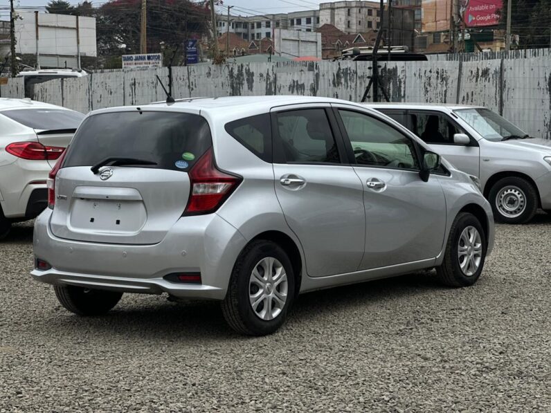 
								Nissan Note full									