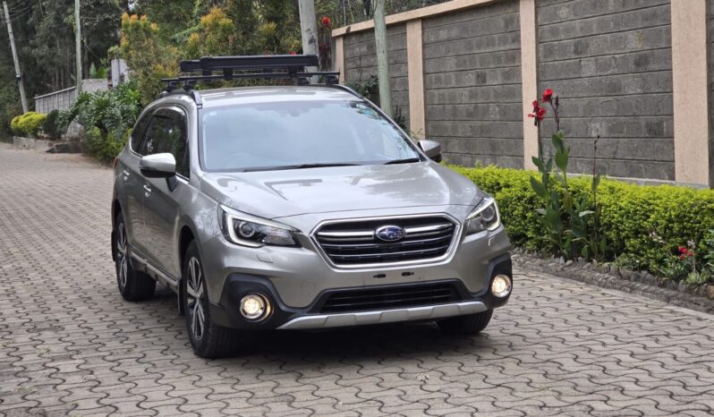 
								Subaru Outback full									