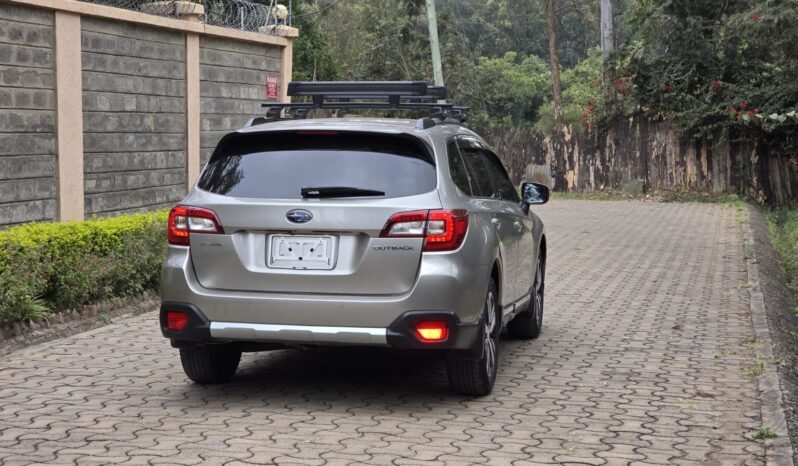 
								Subaru Outback full									