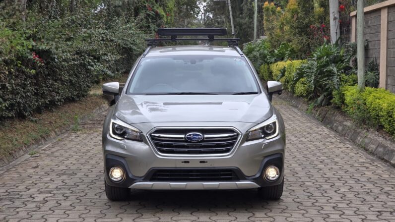 
								Subaru Outback full									