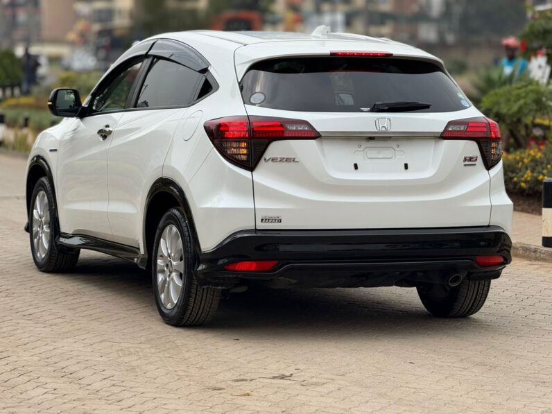 
								Honda Vezel full									