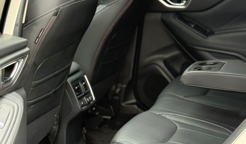 
								Subaru Forester full									