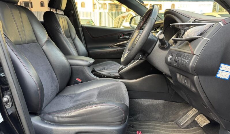 
								Toyota Harrier(turbo 4wd) full									