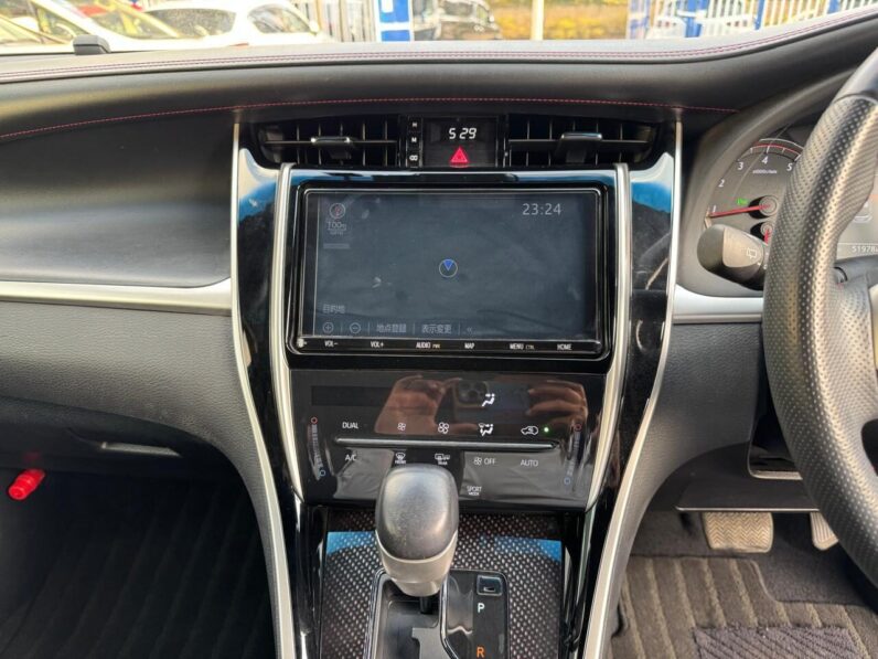 
								Toyota Harrier(turbo 4wd) full									