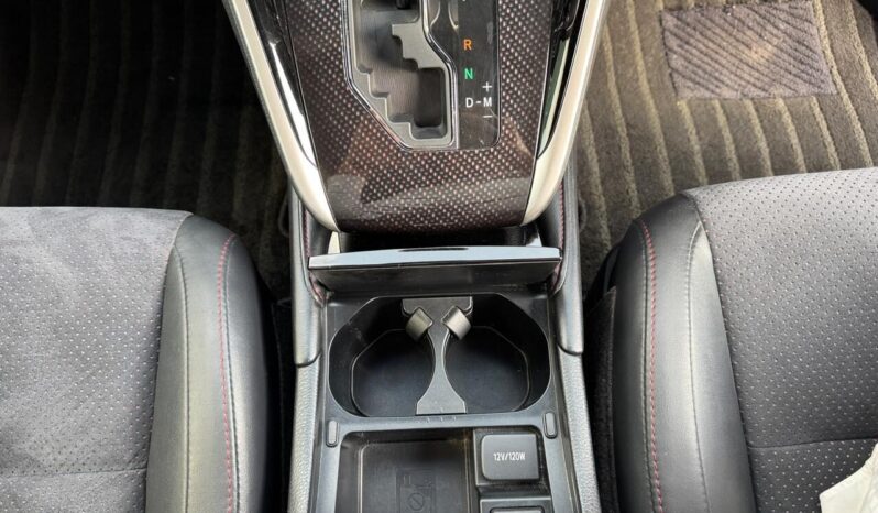 
								Toyota Harrier(turbo 4wd) full									