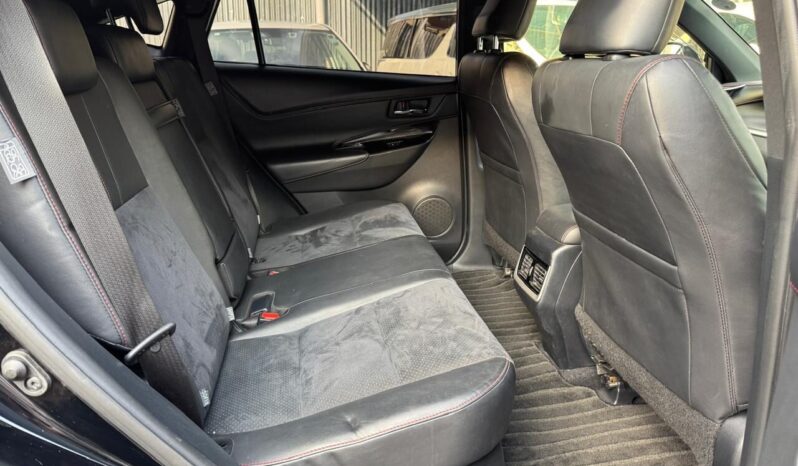 
								Toyota Harrier(turbo 4wd) full									