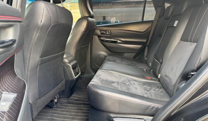 
								Toyota Harrier(turbo 4wd) full									