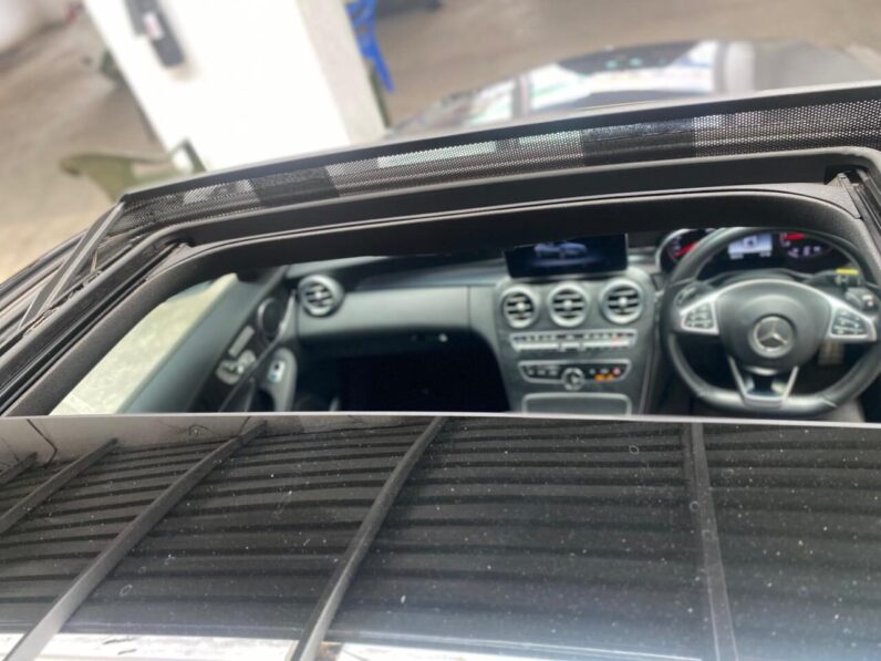 
								Mercedes Benz C200 full									