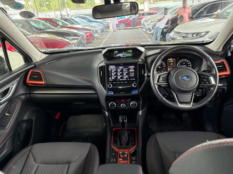 
								Subaru Forester X Break full									