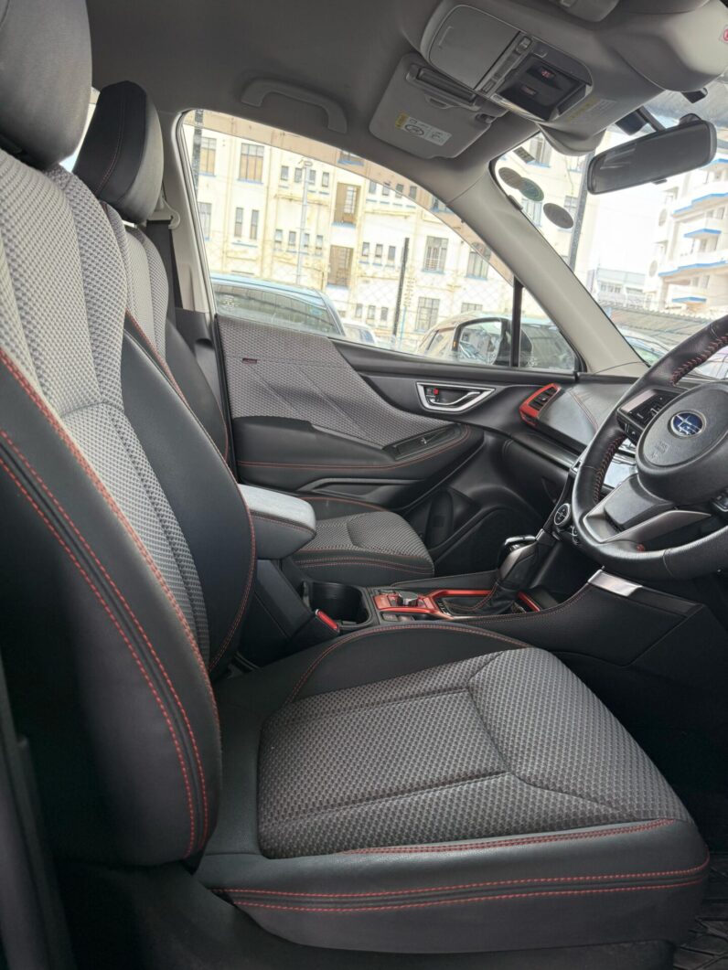 
								Subaru Forester X Break full									