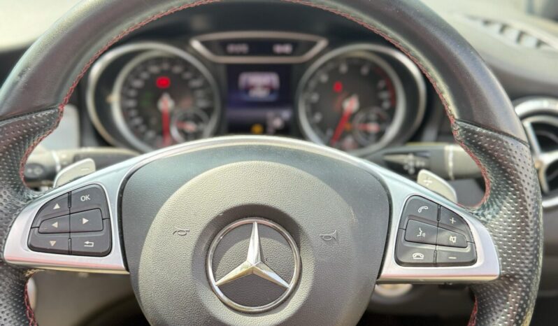 
								Mercedes Benz CLA 180 full									