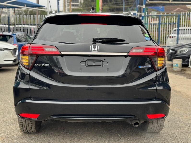 
								Honda Vezel full									