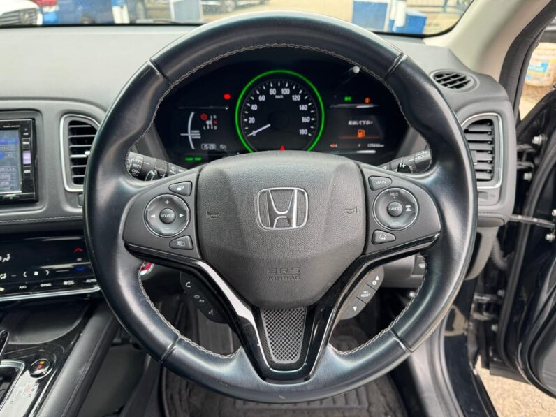 
								Honda Vezel full									
