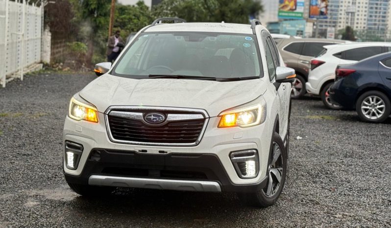 
								Subaru Forester full									