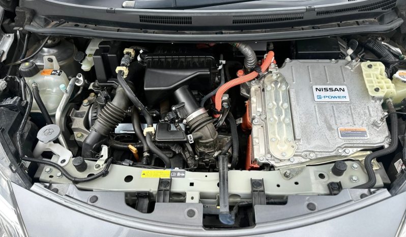 
								Nissan Note full									