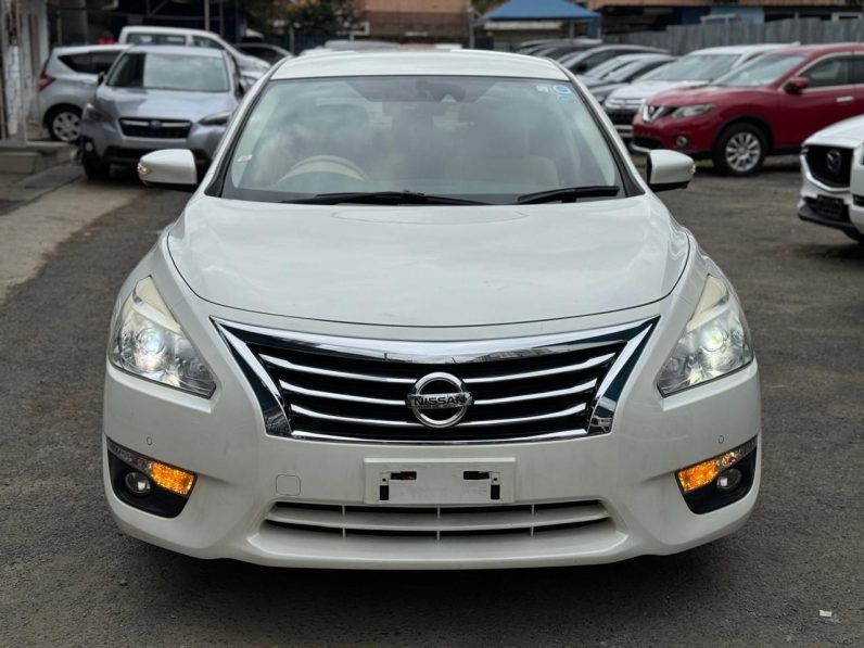 
								Nissan Teana full									