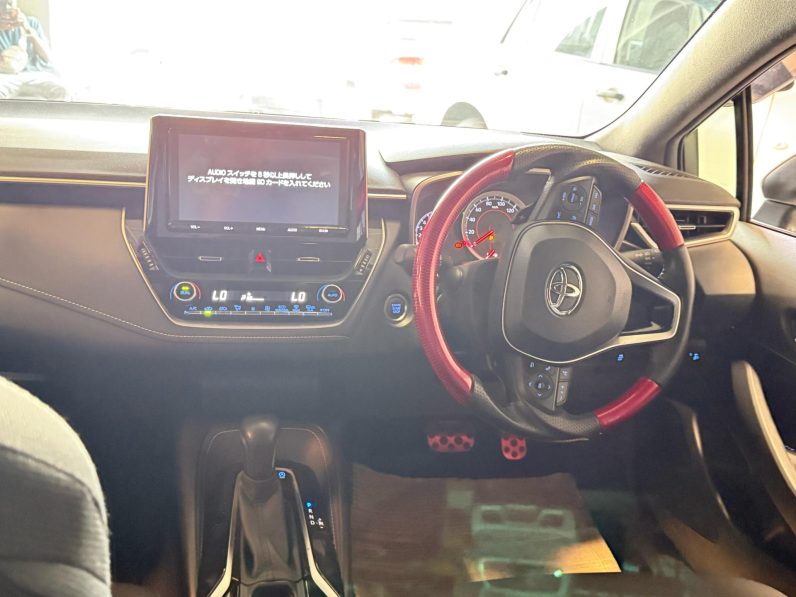 
								Toyota Corolla sport full									