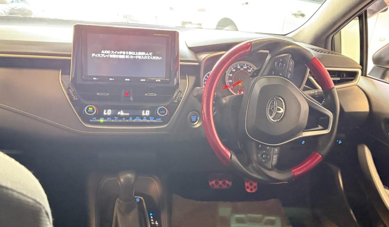 
								Toyota Corolla sport full									