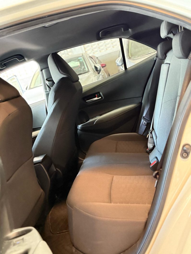 
								Toyota Corolla sport full									