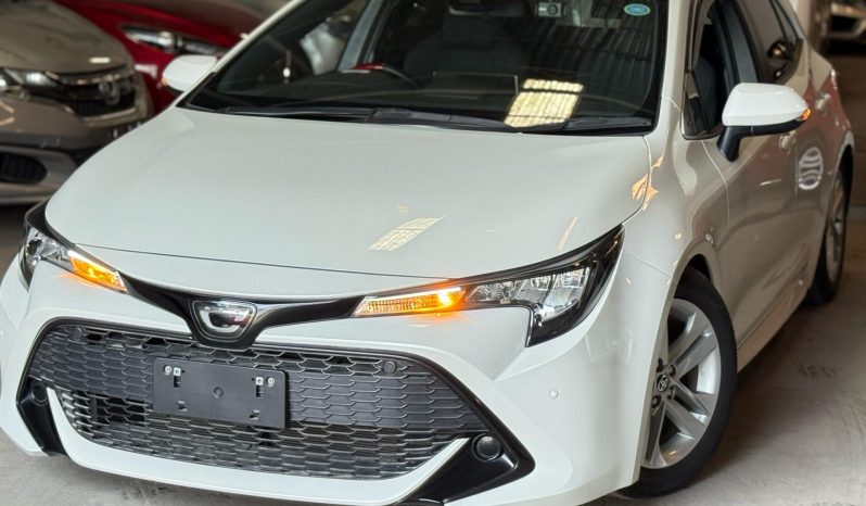 
								Toyota Corolla sport full									