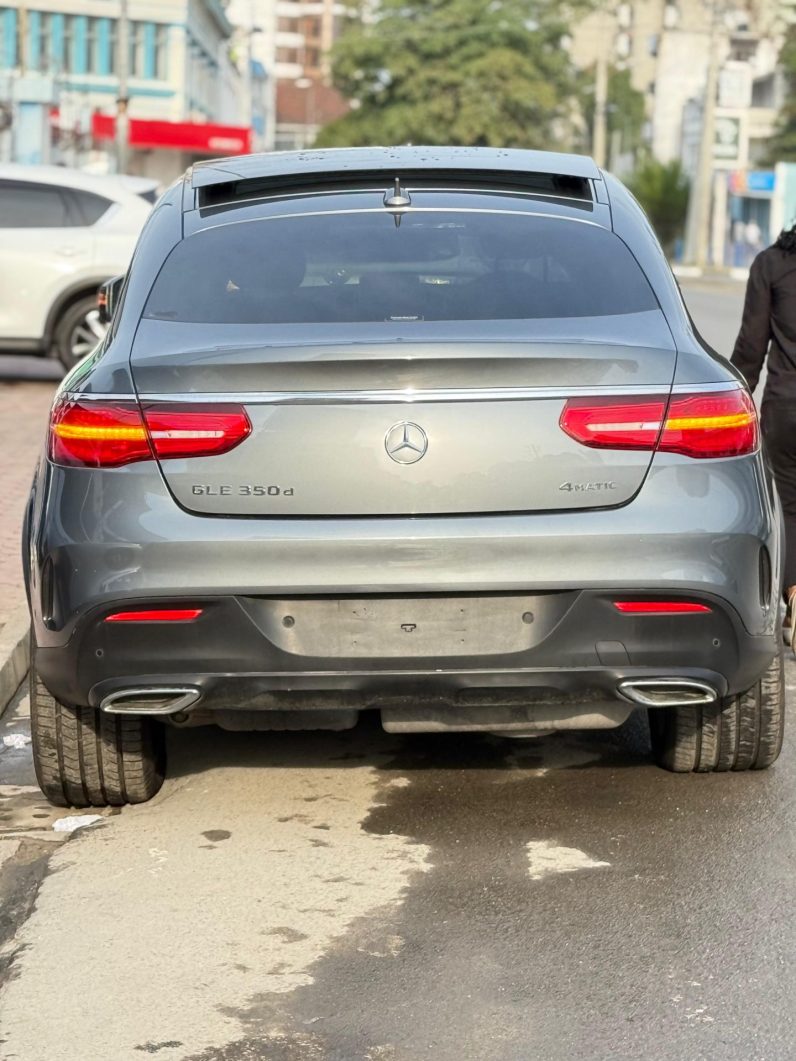 
								Mercedes Benz GLE 350d full									