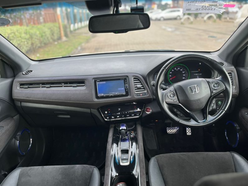 
								Honda vezel full									