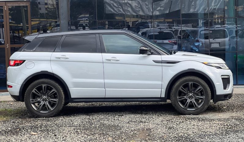 
								Range Rover Evoque full									