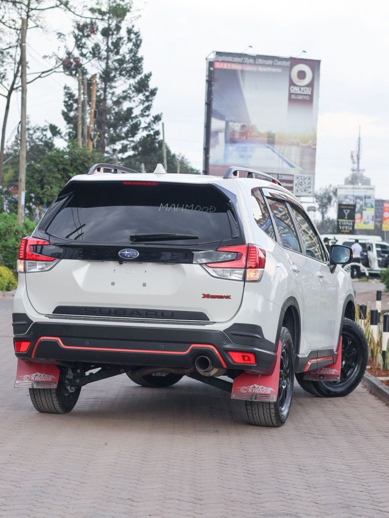 
								Subaru Forester x Break full									