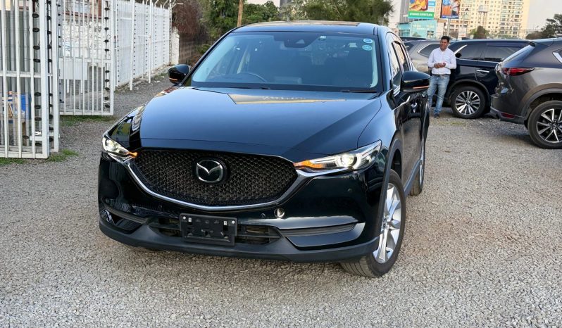 
								Mazda CX-5 full									