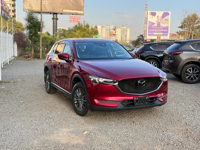 
								Mazda CX-5 full									