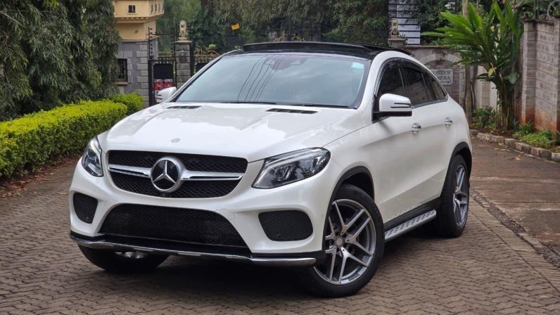 
								Mercedez Benz Gle 350D full									