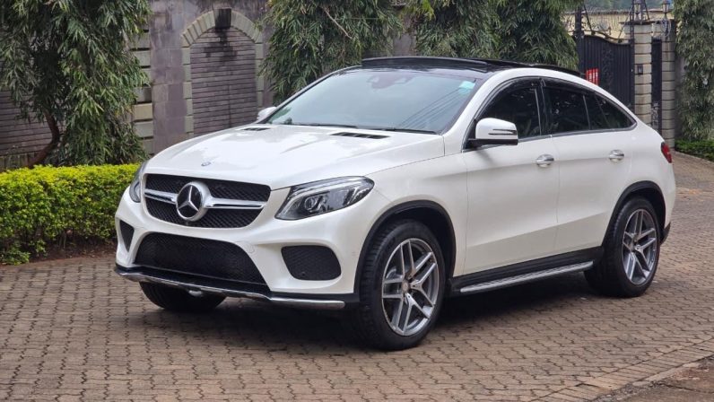 
								Mercedez Benz Gle 350D full									