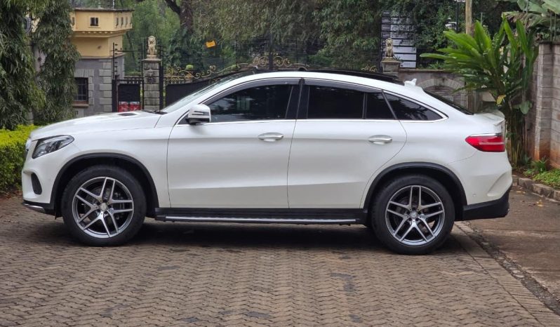 
								Mercedez Benz Gle 350D full									