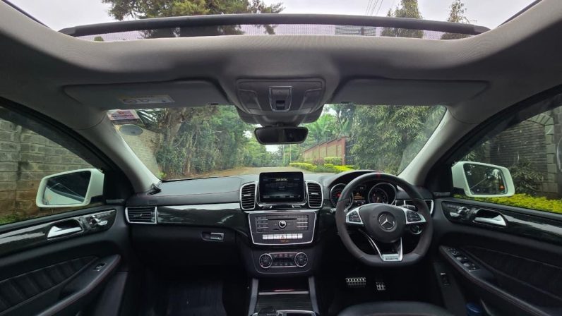 
								Mercedez Benz Gle 350D full									