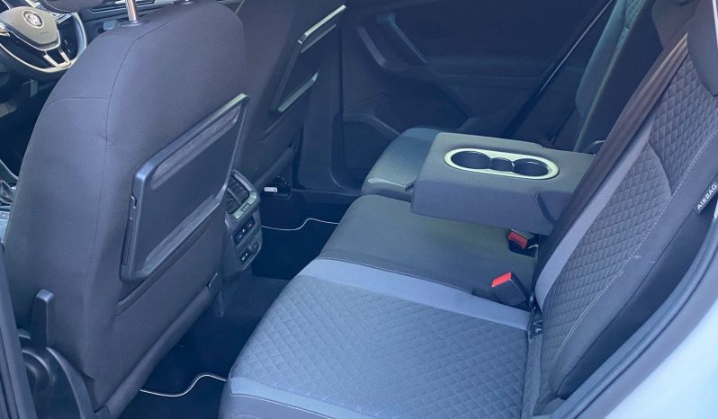 
								Volkswagen Tiguan full									