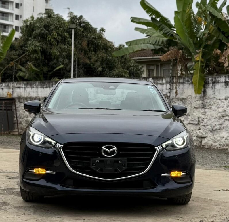 
								Mazda Axela full									