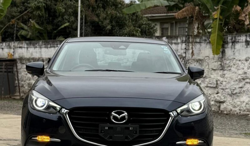 
								Mazda Axela full									