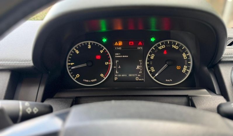 
								Land Rover Discovery full									