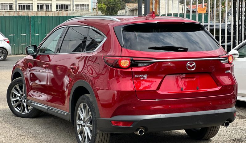 
								Mazda CX-8 full									