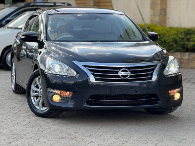 
								Nissan Teana XL full									
