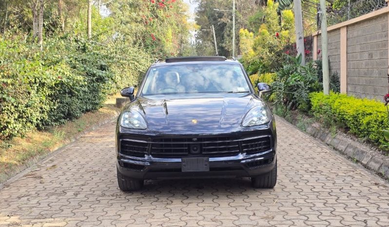 
								Porsche Cayenne full									