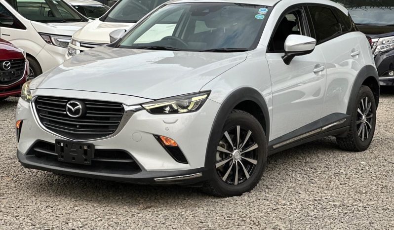 
								Mazda CX-3 full									