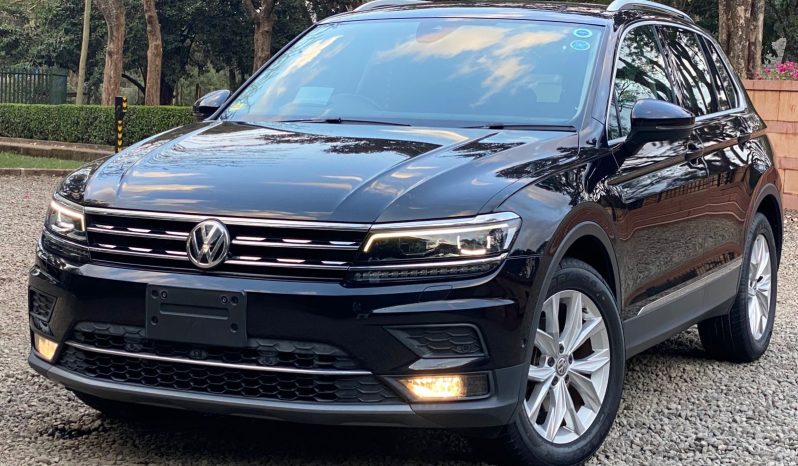 
								Volkswagen Tiguan full									
