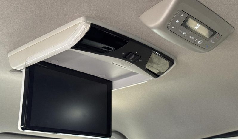 
								Honda Stepwagon Spada full									