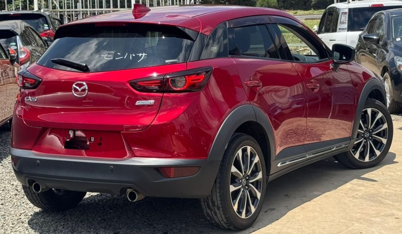 
								Mazda CX-3 full									