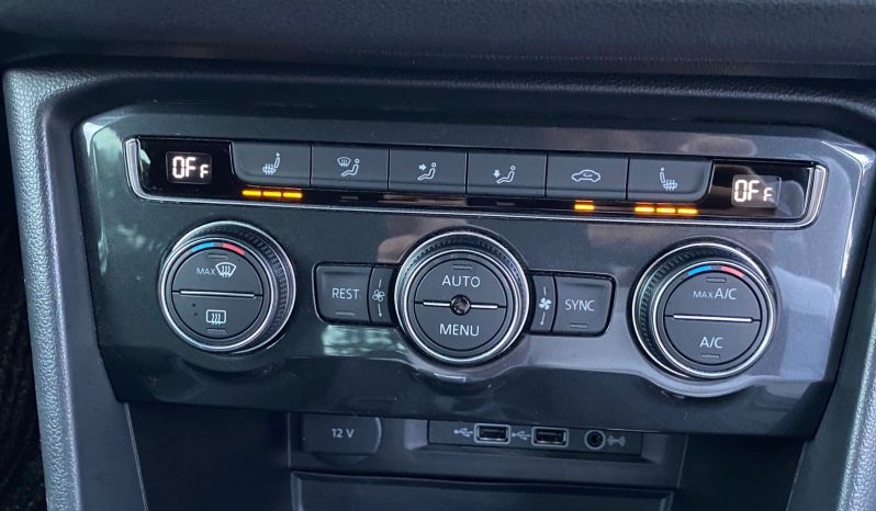 
								Volkswagen Tiguan full									