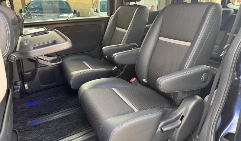 
								Honda Stepwagon Spada full									