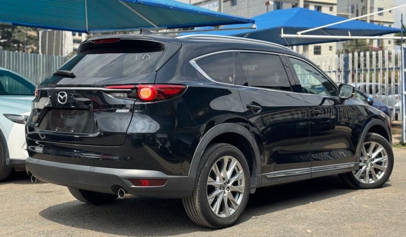 
								Mazda CX-8 full									