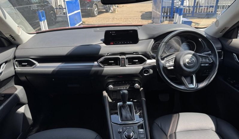 
								Mazda CX-5 full									