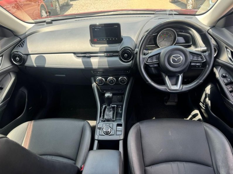 
								Toyota Land Cruiser Prado TXL full									